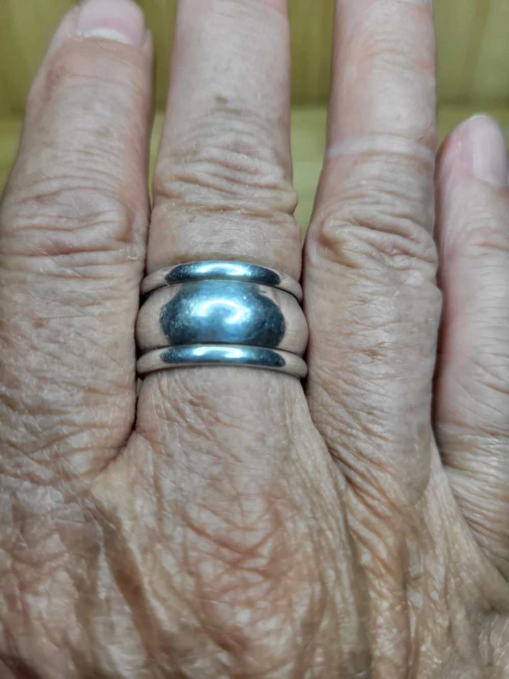 Vintage Solid 925 Sterling Silver Women's Wide Band Ring Sz9